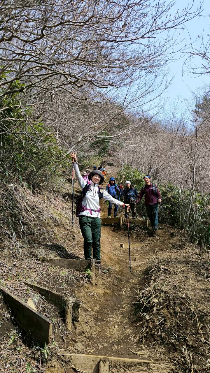 稜線の途中でボーズ